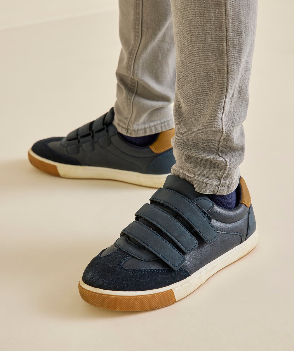 Boy's low-top scratch sneakers, midnight blue