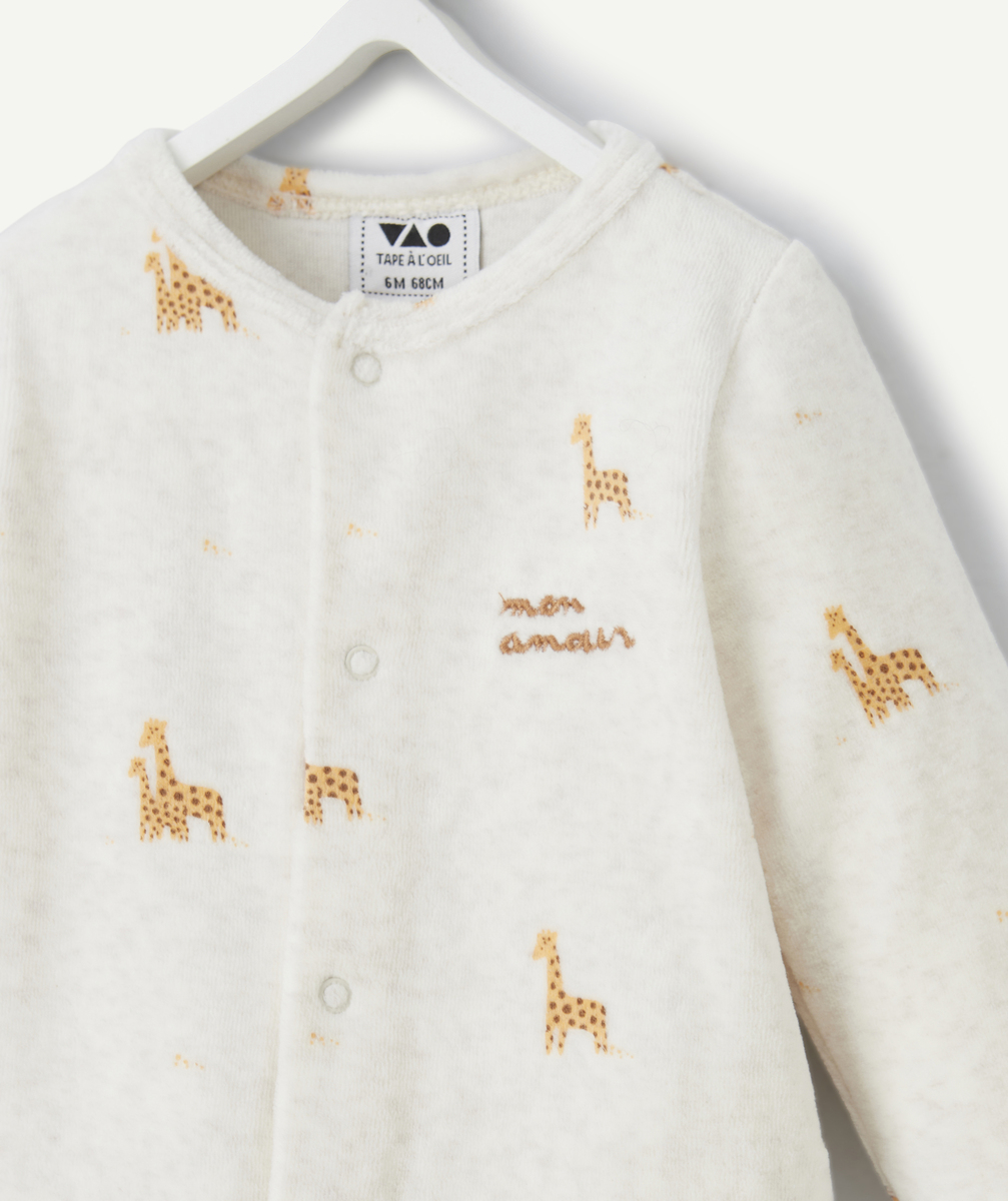 Off-white velvet pyjamas with giraffe print