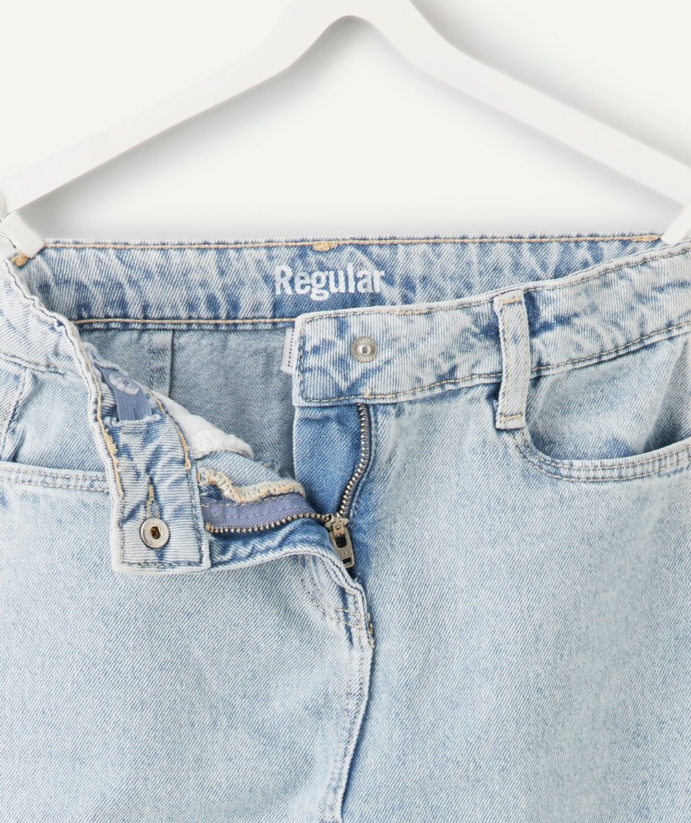 Girl's straight blue jeans