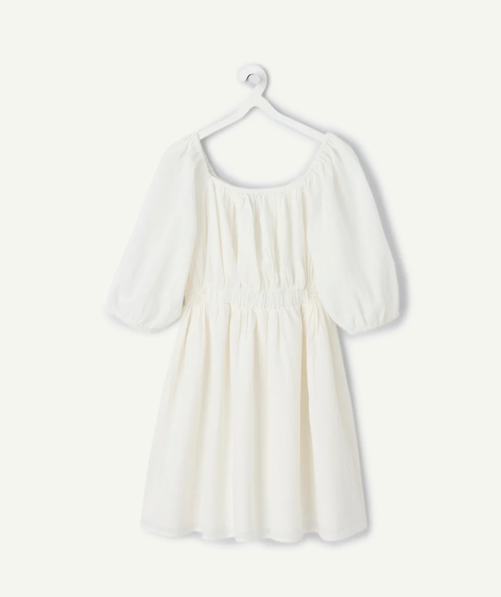 White girl's dress with puffed sleeves