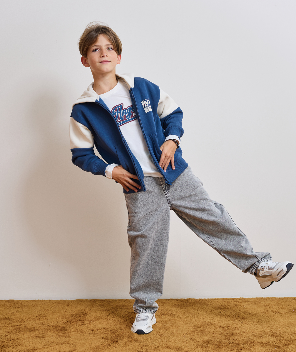 Garçon-Cardi. hors tricot BA