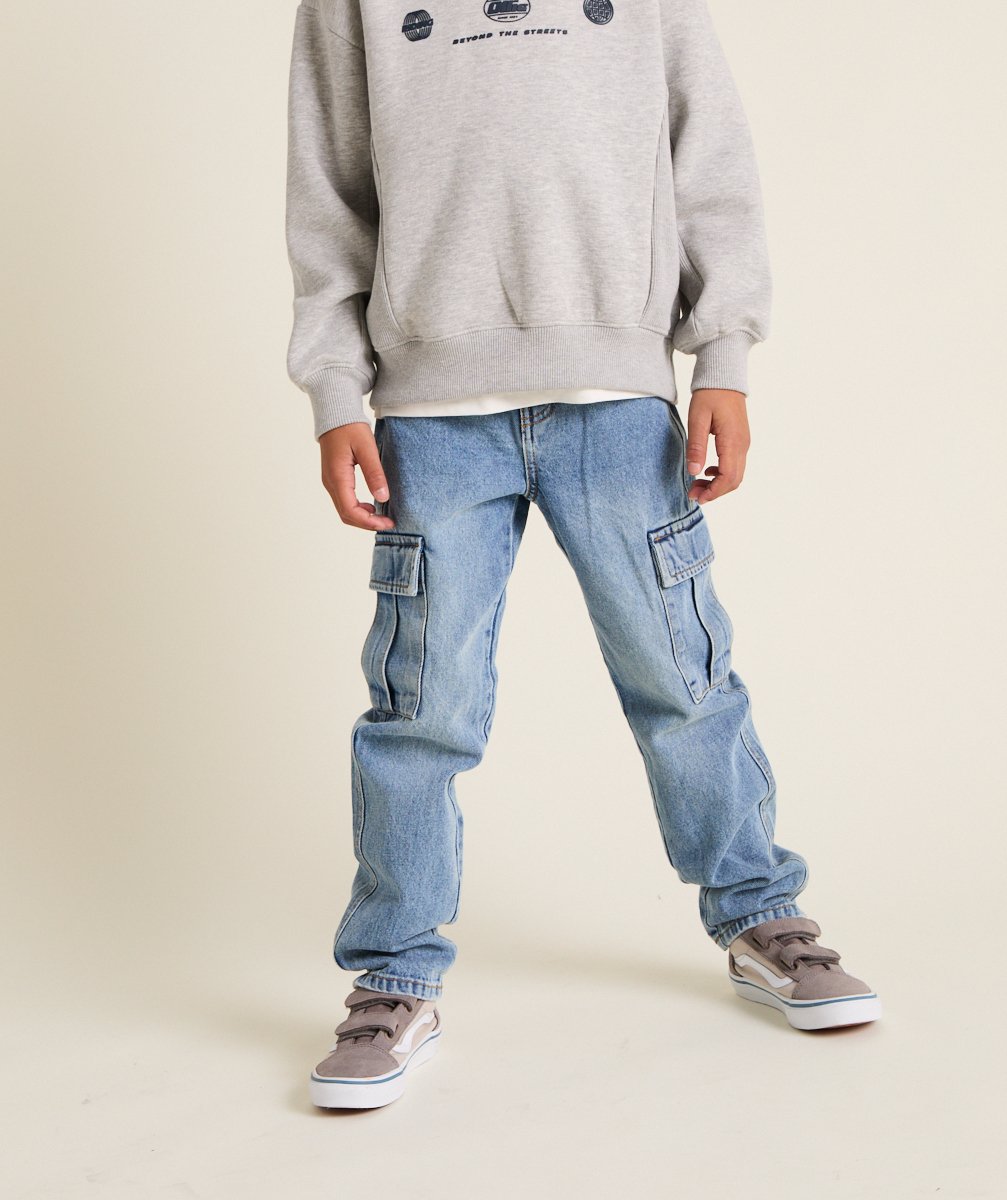 Boy's low impact denim pants with cargo pockets